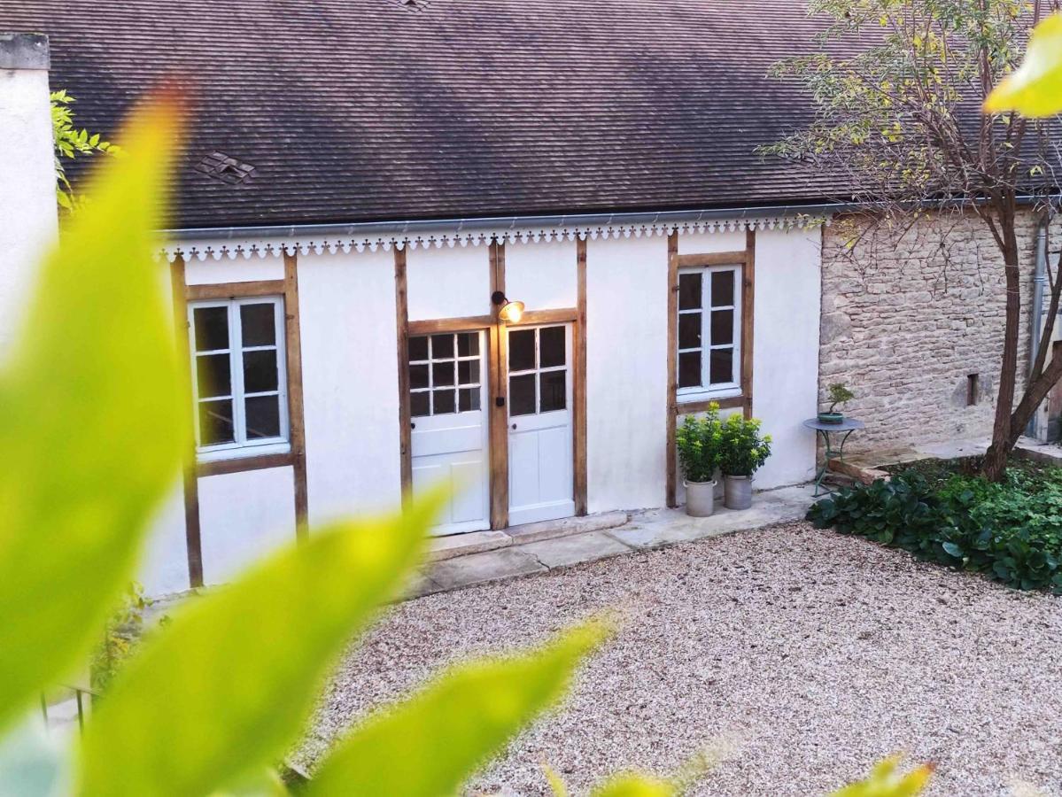 Le 14 Faubourg Bed & Breakfast Beaune  Dış mekan fotoğraf