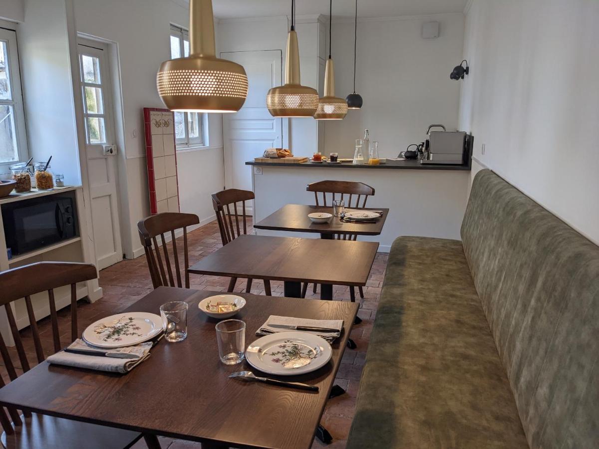 Le 14 Faubourg Bed & Breakfast Beaune  Dış mekan fotoğraf