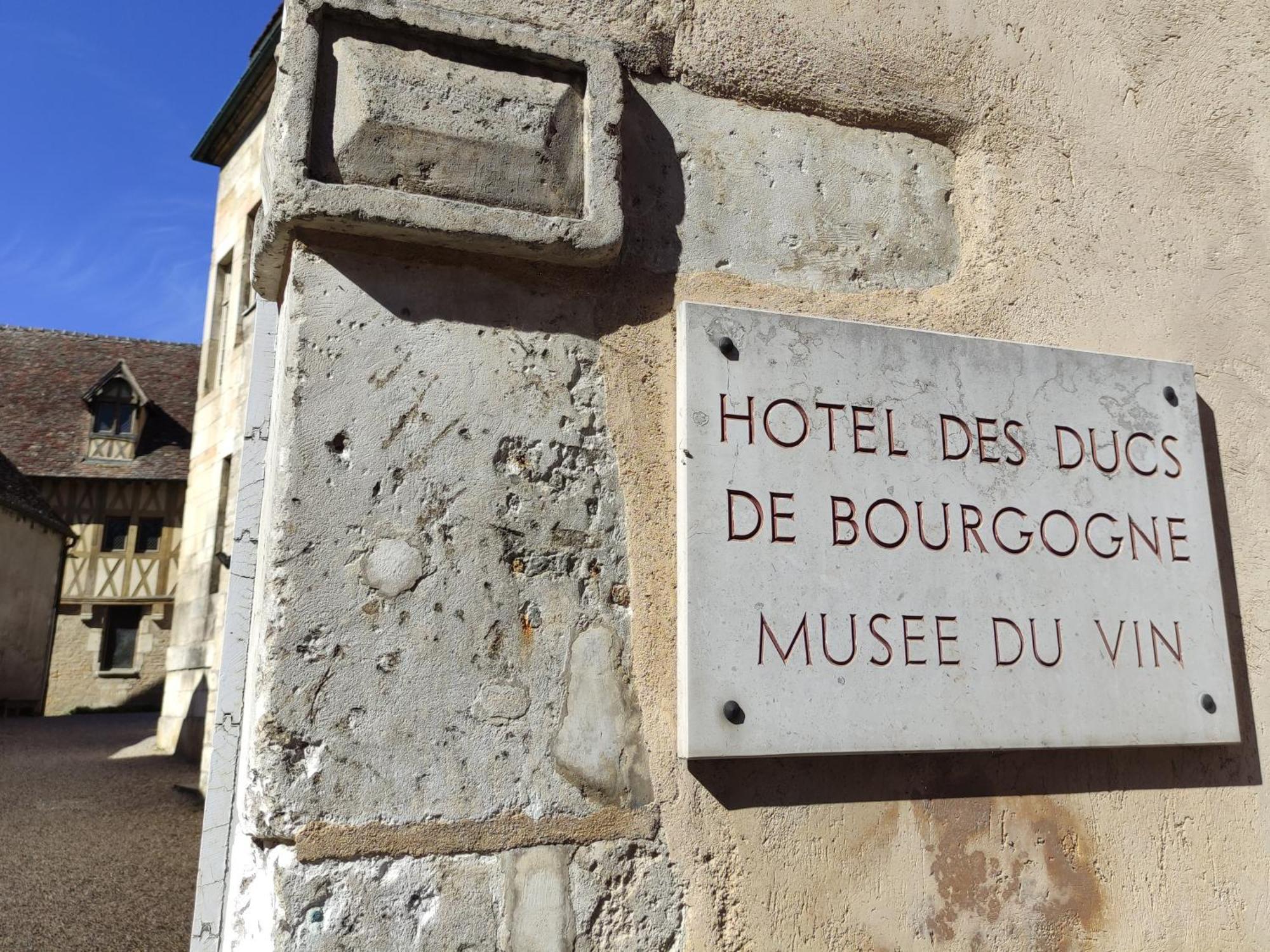 Le 14 Faubourg Bed & Breakfast Beaune  Dış mekan fotoğraf